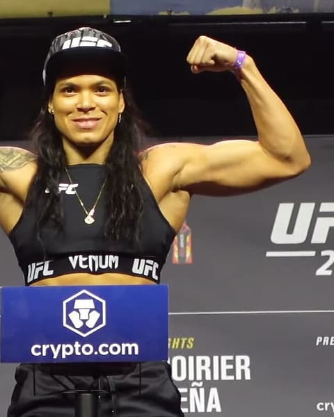 Amanda Nunes