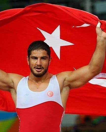 Taha Akgül
